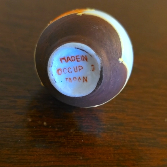 Hand Painted Miniature Vase Satsuma Moriage Occupied Japan 2" - Picture 4 of 4